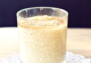 Банановый молочный коктейль