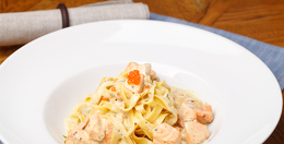 Тальятелле с семгой и сладким перцем